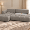 Ciepłoszara sofa w słonecznym wnętrzu_LEWY Narożnik Soffy lewostronny z funkcją spania i pojemnikiem beżowy boucle