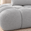 Jasnoszara sofa boucle w ciepłym świetle Narożnik Soffy prawostronny z funkcją spania i pojemnikiem szary boucle