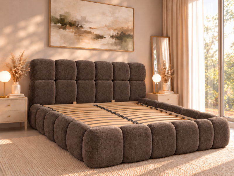 Łóżko tapicerowane w ciemnym taupe Łóżko tapicerowane 140x200 cm z pojemnikiem i stelażem Bubble brązowe